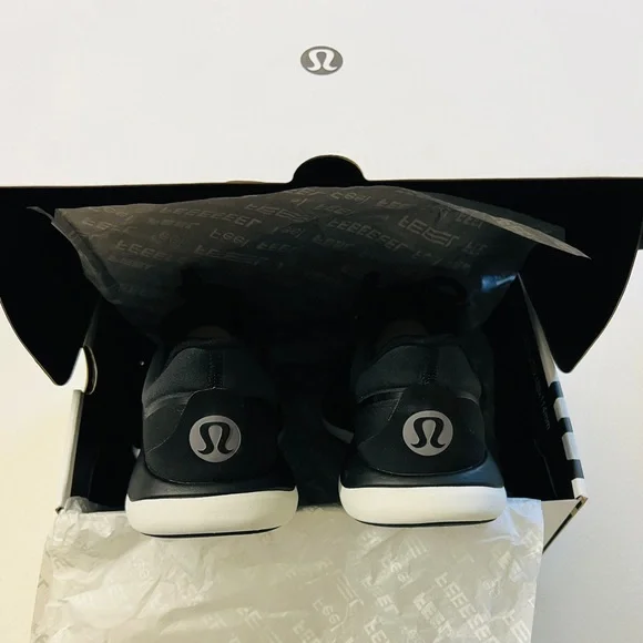 💎NWT LULULEMON Chargefeel Low Women's Workout Shoes - Picture 12 of 13
